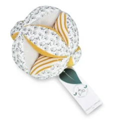 Balle Sensorielle Avec Hochet Fleuri-Ocre 15cm Coton Bio Doudou Et Compagnie® - Doudou Bio Français 9 Balle Sensorielle Avec Hochet Fleuri-Ocre 15cm Coton Bio Doudou Et Compagnie® - Doudou Bio Français -Jouets En Peluche Soldes balle sensorielle avec hochet fleuri ocre 15cm coton bio doudou et compagnie doudou bio francais 2