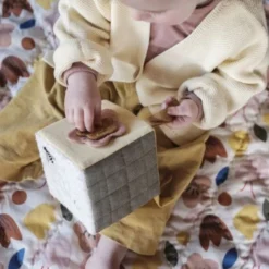 Cube D'activité En Tissus Doux Verger Fabelab® Coton Bio GOTS -Jouet Bio Scandinave -Jouets En Peluche Soldes cube activite en tissus doux verger fabelab coton bio gots jouet bio scandinave 2