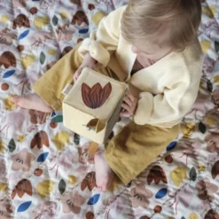 Cube D'activité En Tissus Doux Verger Fabelab® Coton Bio GOTS -Jouet Bio Scandinave -Jouets En Peluche Soldes cube activite en tissus doux verger fabelab coton bio gots jouet bio scandinave 4