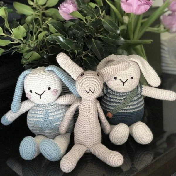 Doudou Lapin Bleu Star 28cm Pebble® Maille Crochet Coton Bio - Doudou Bébé Bio 3 Doudou Lapin Bleu Star 28cm Pebble® Maille Crochet Coton Bio - Doudou Bébé Bio – Image 3