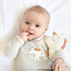 Doudou Mousseline De Coton Bio Licorne Albetta® 35cm - Lange Doudou 7 Doudou Mousseline De Coton Bio Licorne Albetta® 35cm - Lange Doudou -Jouets En Peluche Soldes doudou mousseline de coton bio licorne albetta lange doudou 2