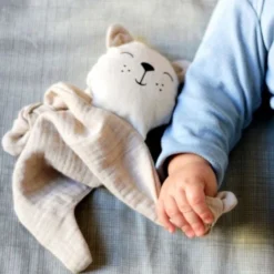 Doudou Plat à Nœuds Coton Bio Bear APunt Barcelona®- Doudou Bébé Bio -Jouets En Peluche Soldes doudou plat a noeuds coton bio bear apunt barcelona doudou bebe bio 2