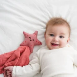 Doudou Plat LangeCoton Bio Etoile APunt Barcelona® 30cm- Doudou Bébé Bio -Jouets En Peluche Soldes doudou plat langecoton bio etoile apunt barcelona 30cm doudou bebe bio 2
