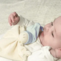 Doudou Zmooz Small 16cm Keptin -jr Coton Bio Bleu Ciel - Doudou Naissance -Jouets En Peluche Soldes doudou zmooz small keptin jr coton bio bleu ciel doudou naissance 3