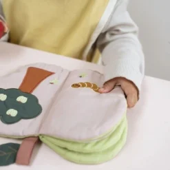 Livre Bébé En Tissu Pomme Verte Fabelab® Coton Bio GOTS- Jouet Bio Scandinave -Jouets En Peluche Soldes livre bebe en tissu pomme verte fabelab coton bio gots jouet bio scandinave 4