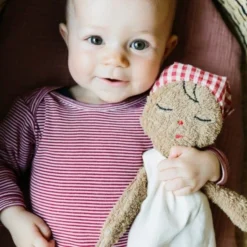 Poupée De Tissu Éponge Robe Blanche Et Fichu Vichy 28 Cm Efie® Coton Bio - Poupée Bio Efie 10 Poupée De Tissu Éponge Robe Blanche Et Fichu Vichy 28 Cm Efie® Coton Bio - Poupée Bio Efie -Jouets En Peluche Soldes poupee de tissu eponge robe blanche et fichu vichy efie coton bio poupee bio efie 3